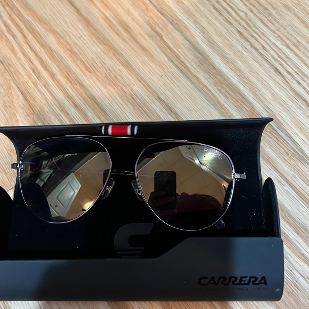 Black aviators